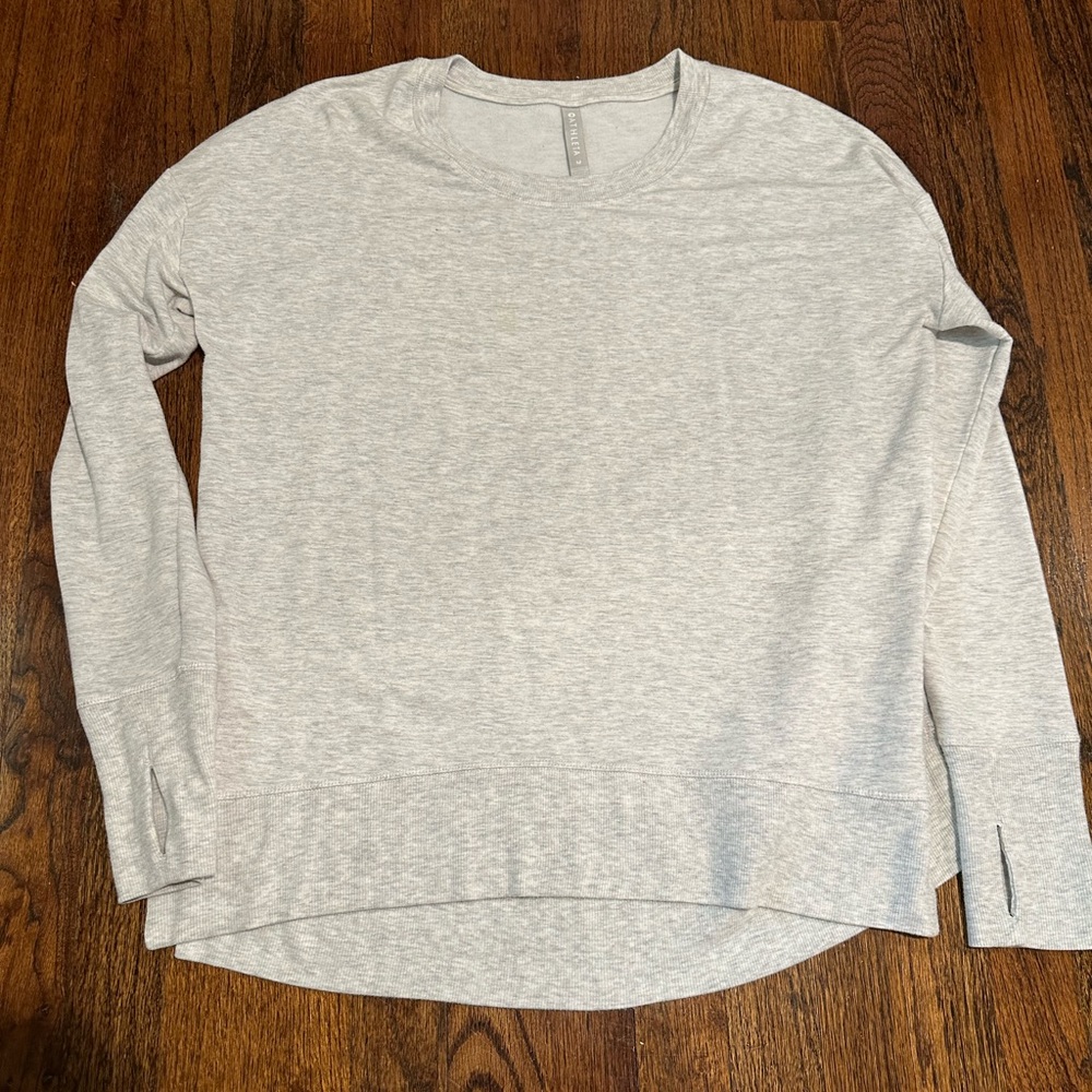 Women's Gray Long Sleeve Top